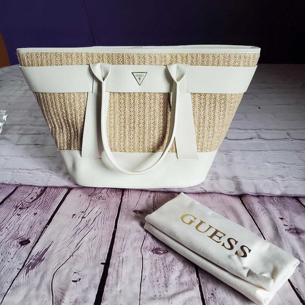 Guess Tuane Tote Bag Beachy Casual Summer Tan White